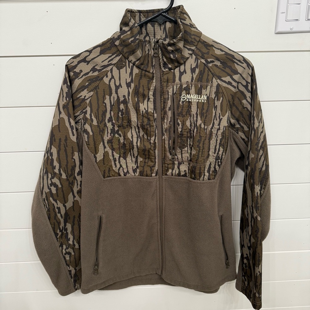 Magellan Outdoors Camouflage Jacket